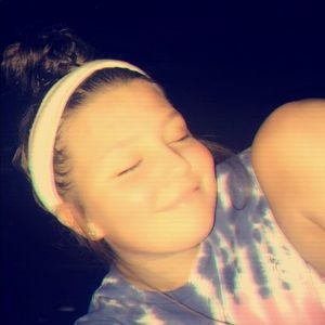 Meet your Posher, Isabella